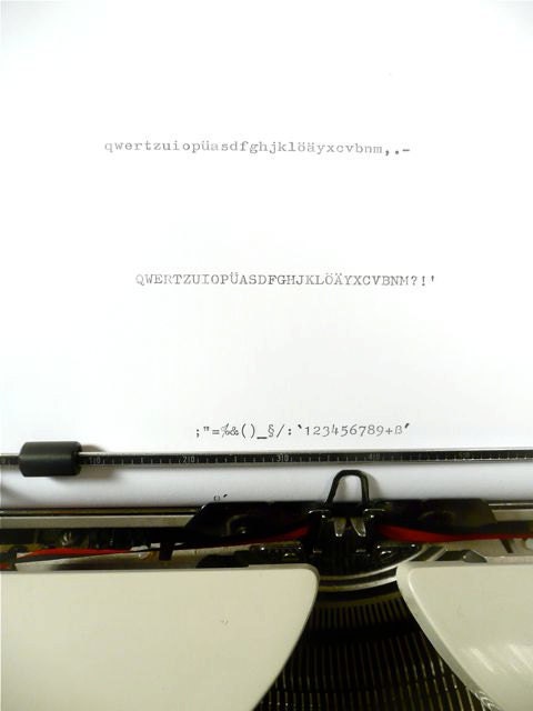 Adler Gabriele 20 Grundig Typewriter