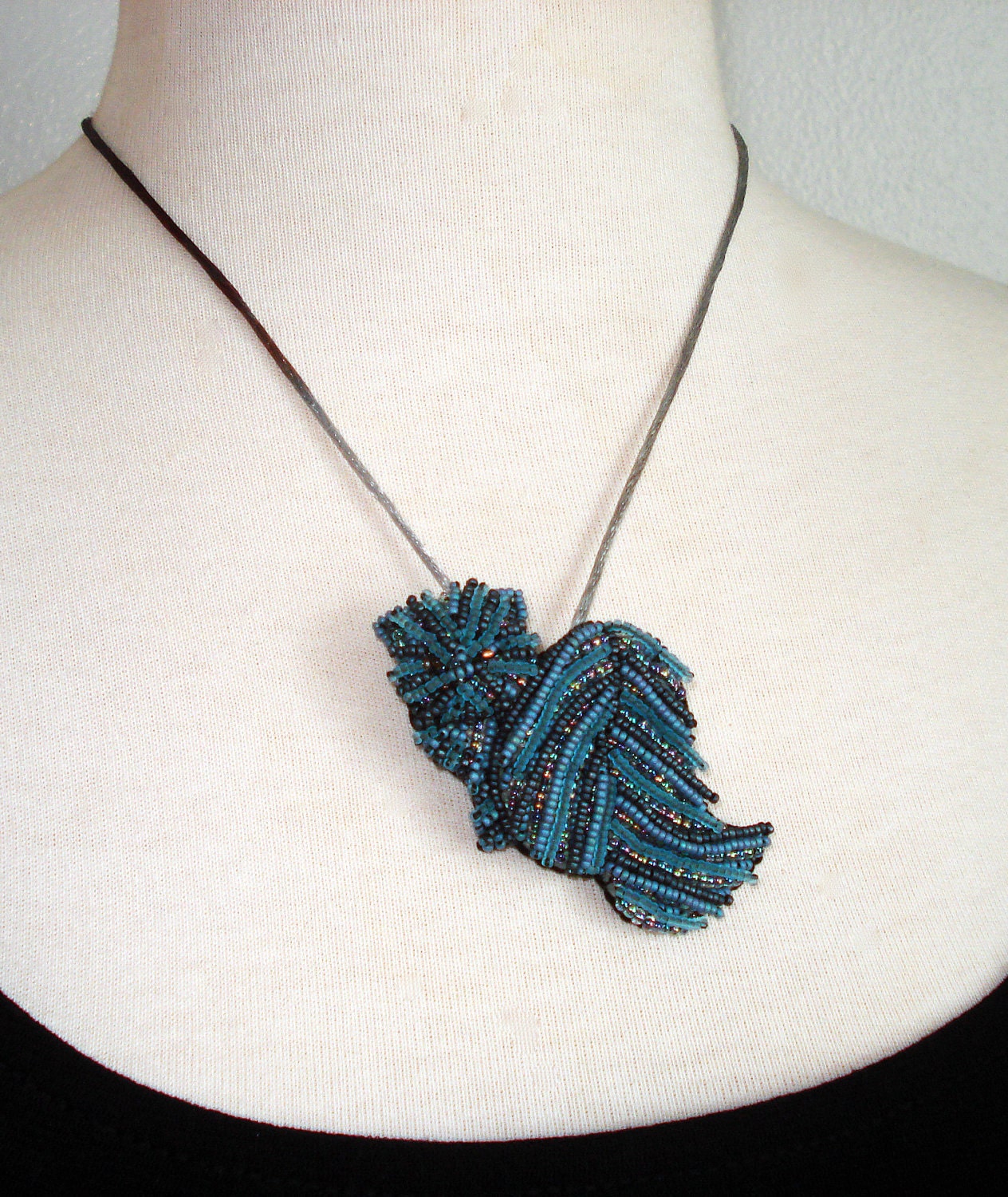 Rare Blue Persian Longhair Cat - Beaded Art Jewelry Pin/ Pendant (Ready to ship)