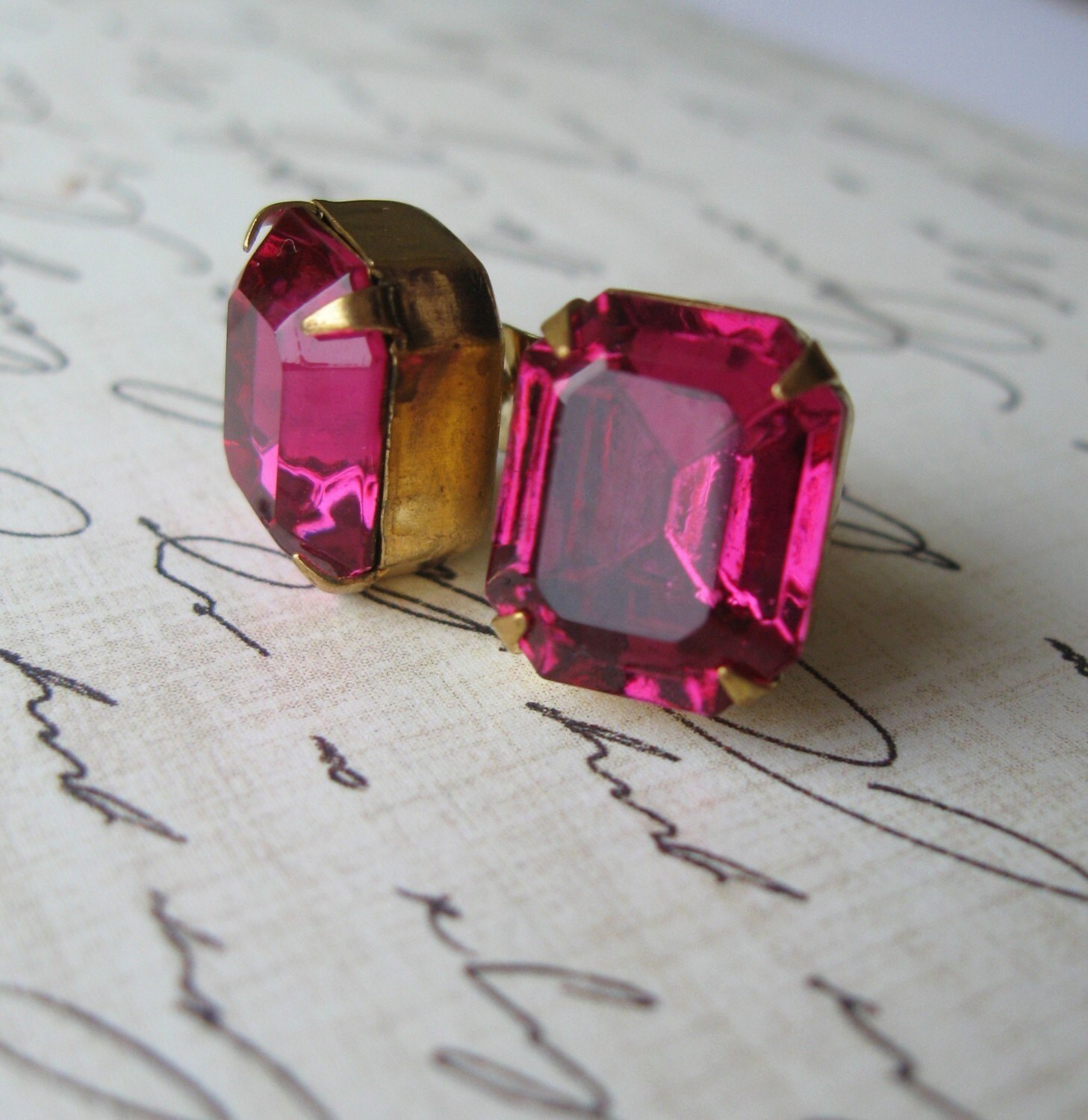 Marilyn . Post Earrings . Classic Hollywood Glam- FREE SHIPPING SALE