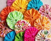 1-inch Fabric Handmade NEON Yo Yo Miniature Retro ViViD Vintage  Sunshine Rainbow Colorful QuiLT BLocK  15 yo yo