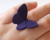 FELT BUTTERFLY RING -VIOLET- Medium