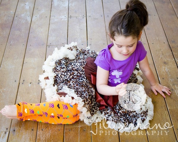 Crawler Covers Baby Leg Warmers--Orange with Skulls and Hearts