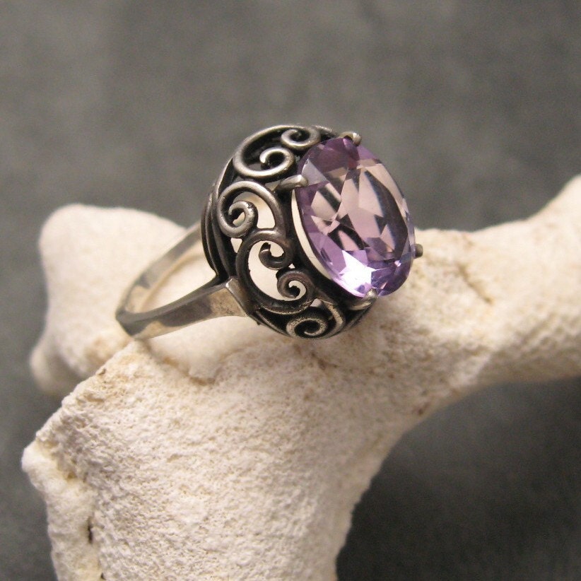 Vintage Sterling Ring Tall Purple R3514