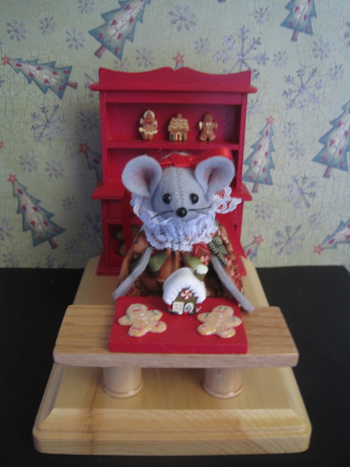 GINGERBREAD