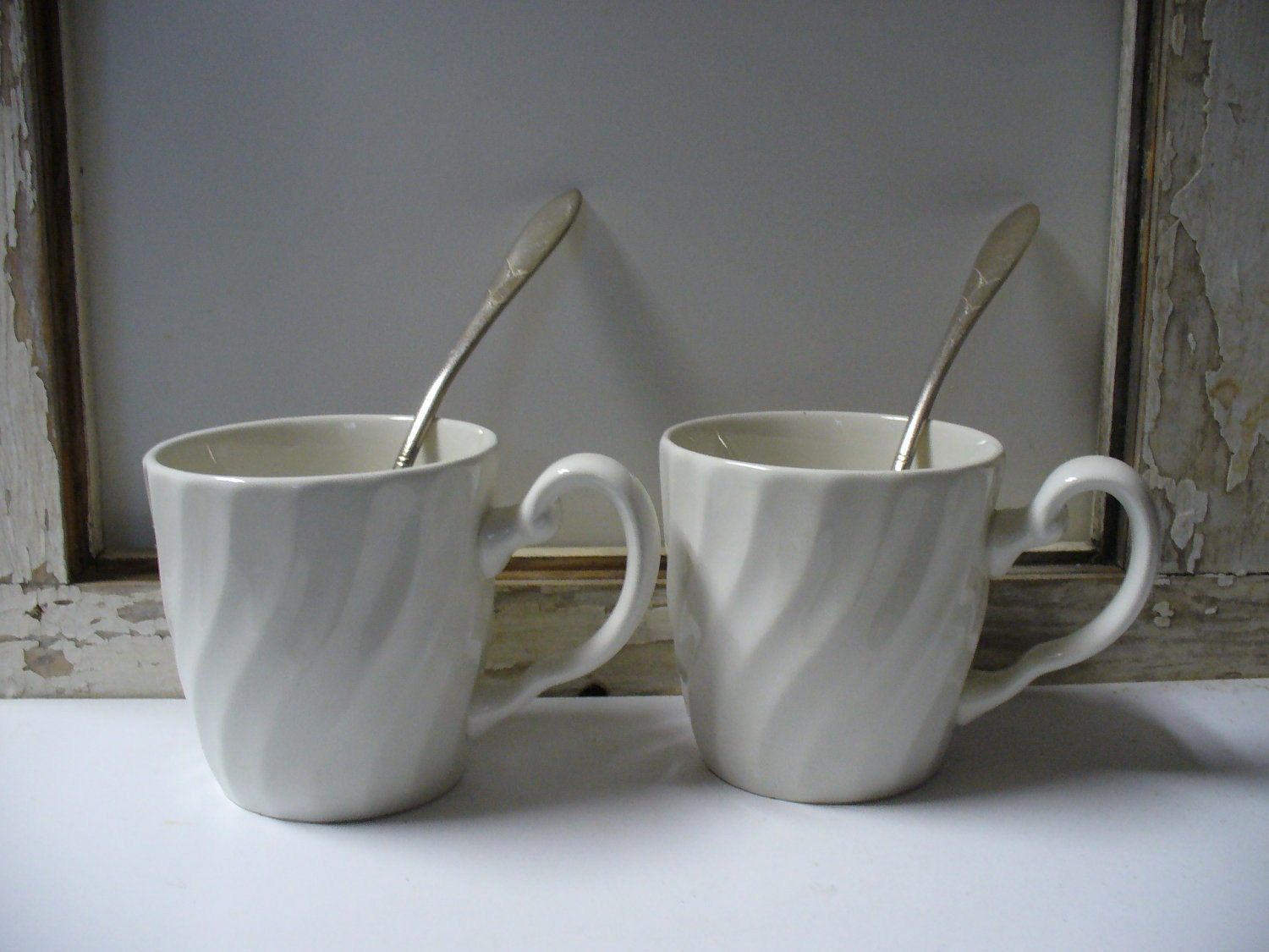 Set of 2 Mugs - Classic White Ironstone