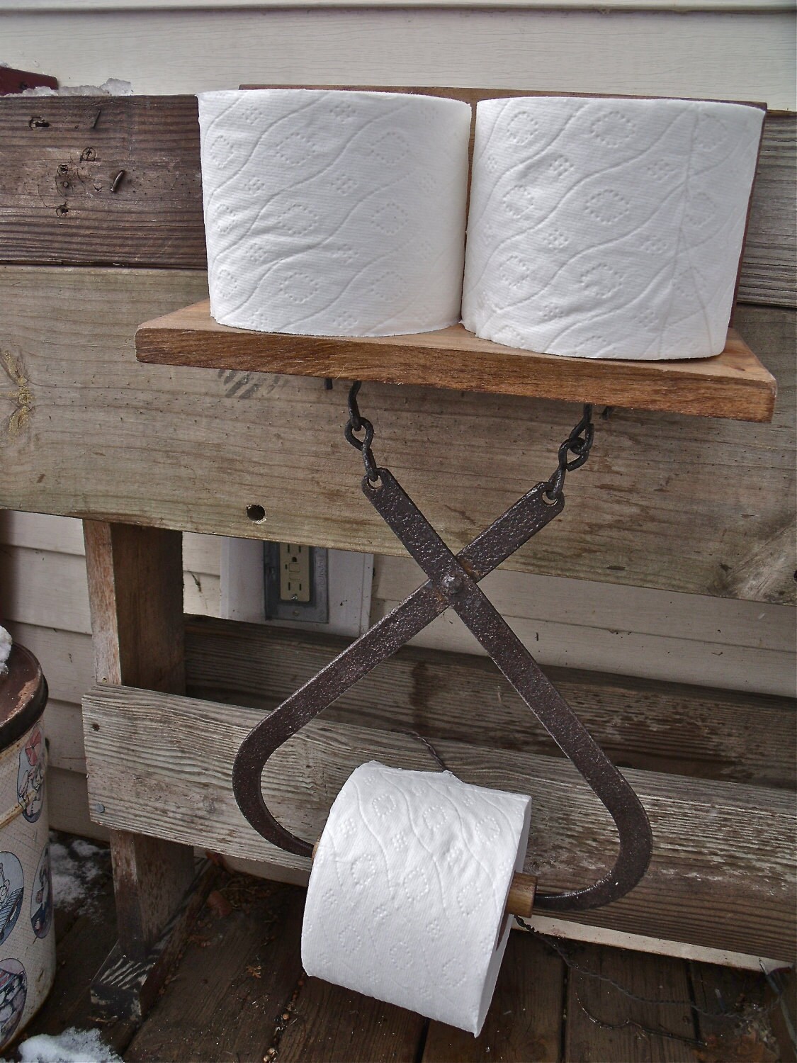 vinTage Ice TonGs REcycLeD / REpurPoseD into a T-PAPER HOLDER pLuS SHELF to hold 2 spare MeGa roLLs