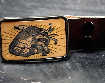 Anatomical vintage heart in cream, The aorta leather belt buckle