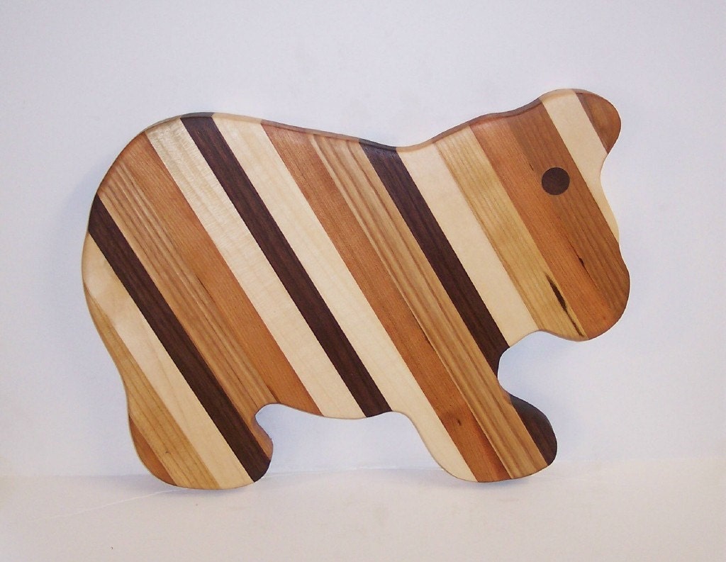 BEAR Cutting Board