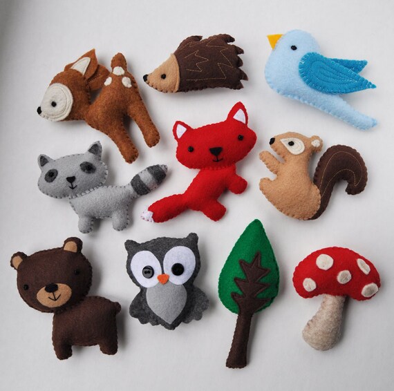 Customized Hanging Woodland Mobile - CHOOSE YOUR ANIMALS - Deer, Bear, Squirrel, Porcupine, Owl, Bird, Fox, Raccoon, Tree, and Mushroom