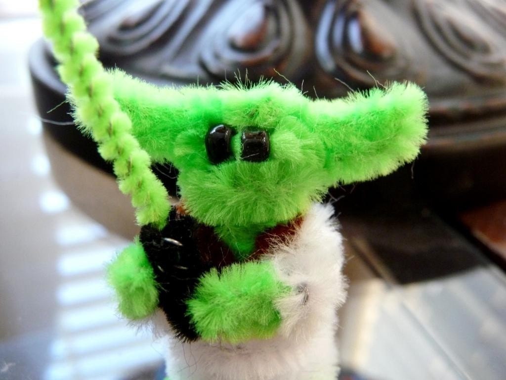 STAR WARS - Mini Yoda - Pipe Cleaner Creation