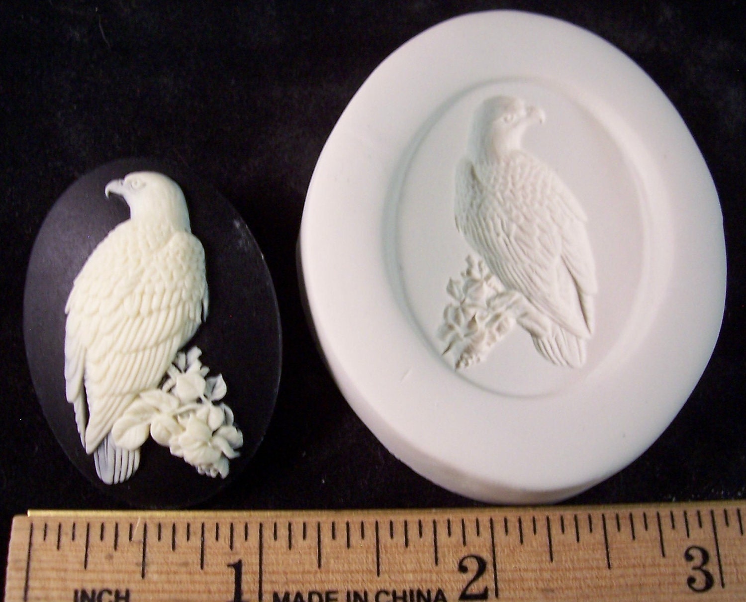 Eagle Cameo 30x40mm  - Hard Polymer Clay mold for use with clay Bird
