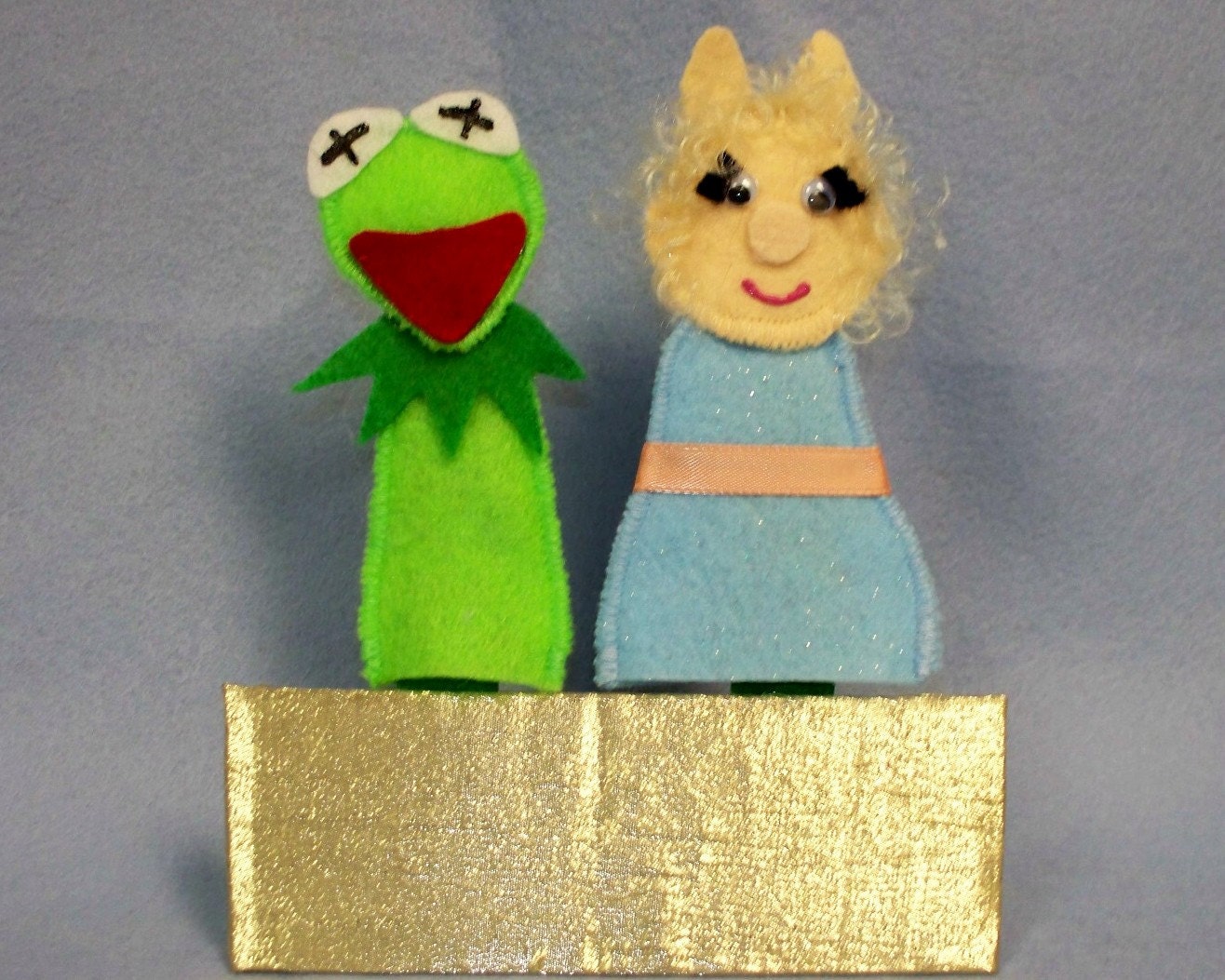 Piggie and Kermie Felt Finger Puppets