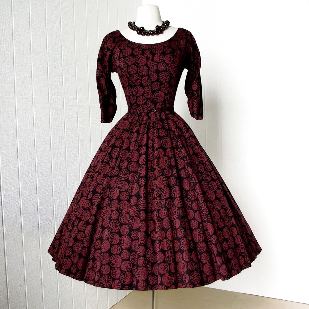 vintage 1950's dress ...fab GIGI YOUNG original novelty abstract botanical print cotton full skirt pin-up dress with bustle back