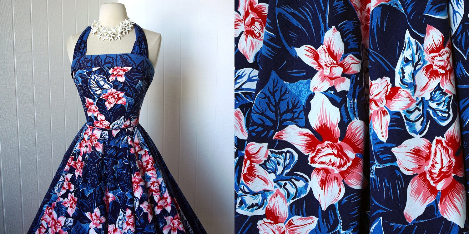 vintage 1950's dress ...classic KAMEHAMEHA blue hawaiian print convertible halter full circle skirt pin-up dress