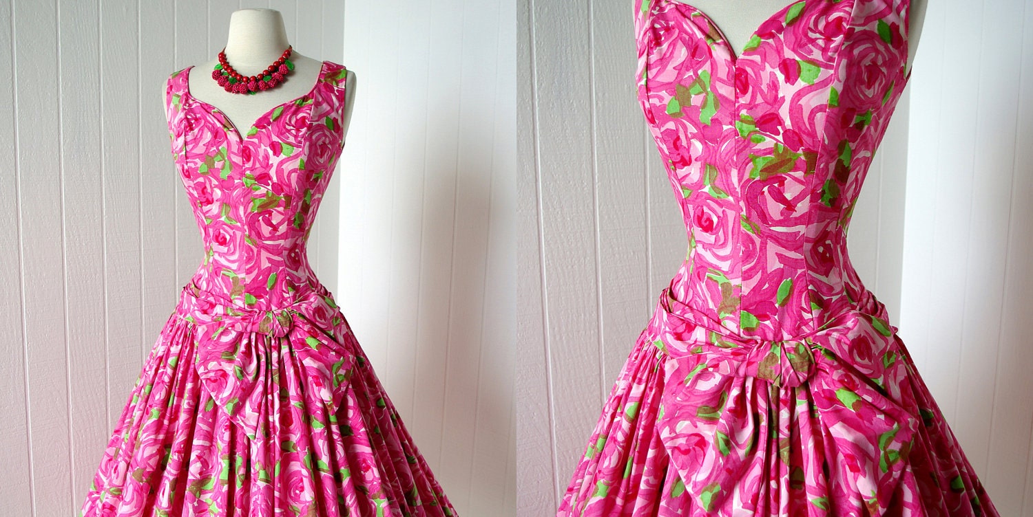 vintage 1950's dress ...gorgeous SUZY PERETTE new look french indigo print abstract rose cotton full skirt pin-up party dress