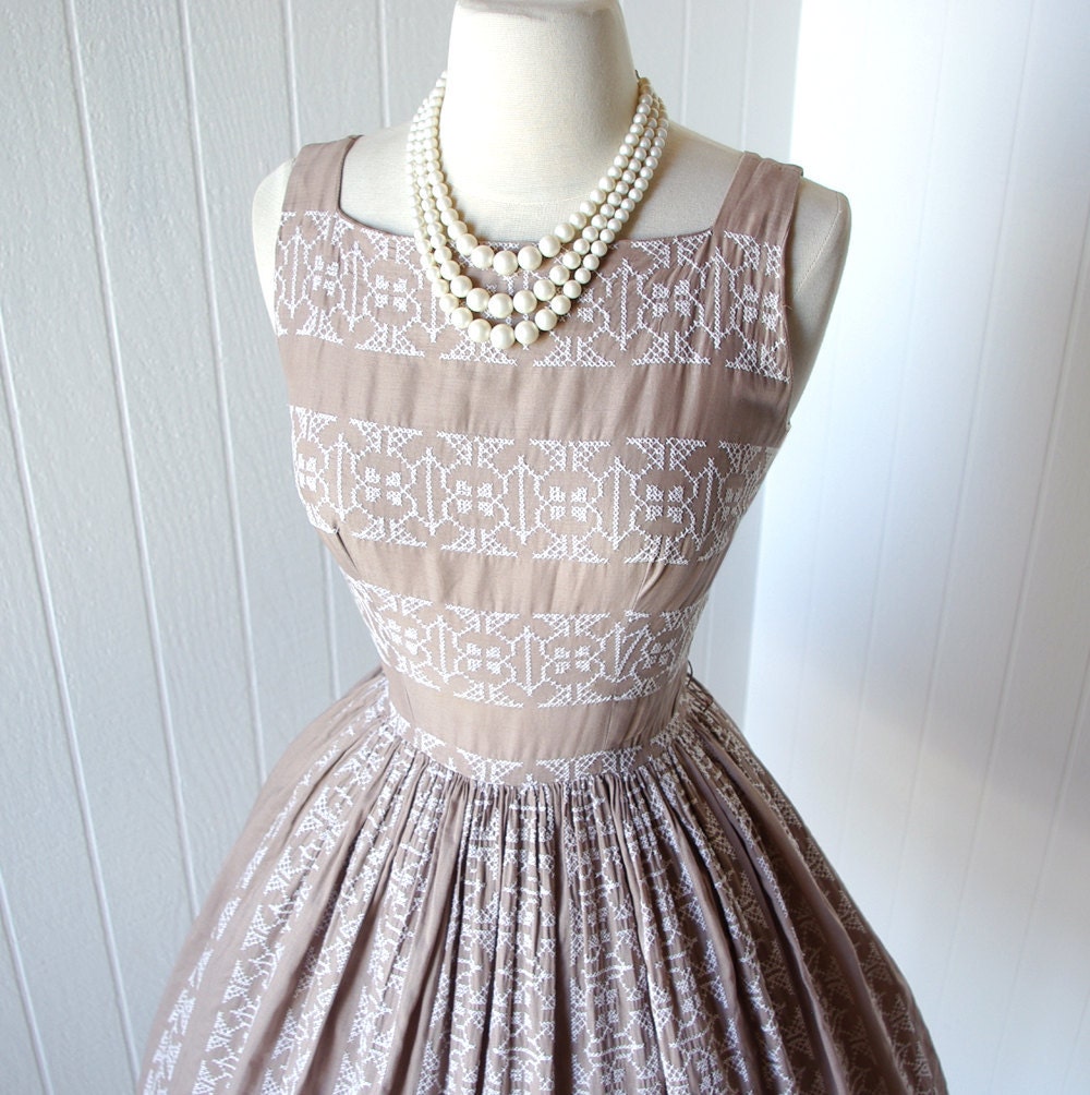 vintage 1950's dress ...fabulous PAT HARTLY ORIGINAL embroidered cotton full skirt pin-up party dress with crinoline and bolero jacket