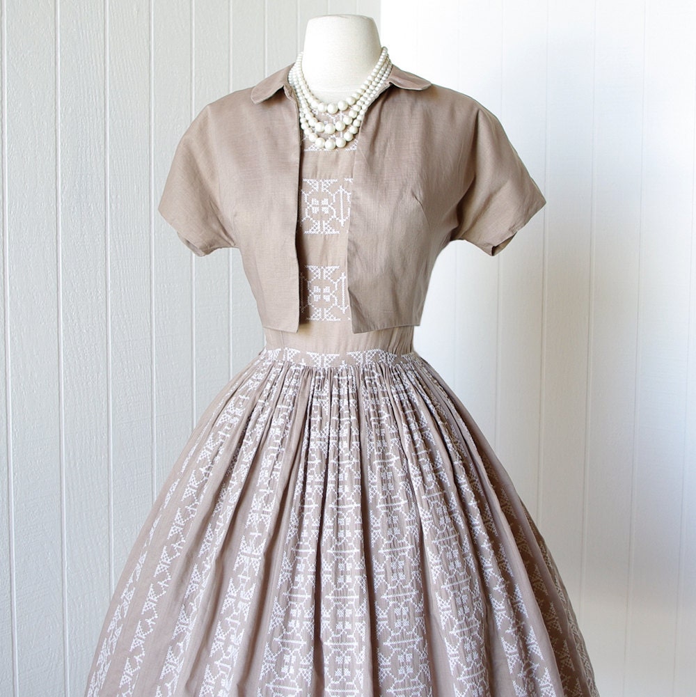 vintage 1950's dress ...fabulous PAT HARTLY ORIGINAL embroidered cotton full skirt pin-up party dress with crinoline and bolero jacket