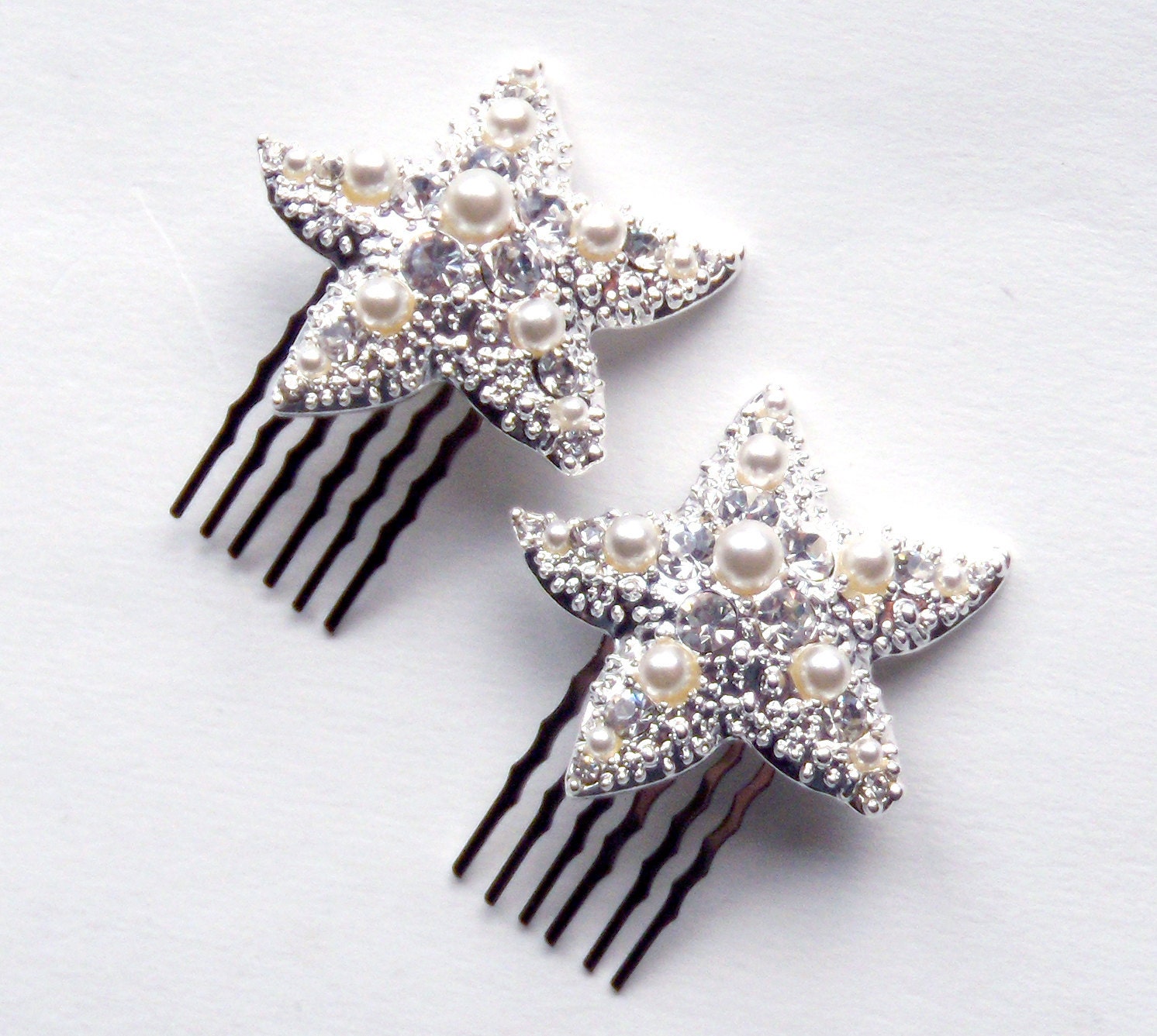 Set of Two (2) Starfish Combs - Pearl and Rhinestones  - Vintage Style Brooch - Silver - Beach Wedding