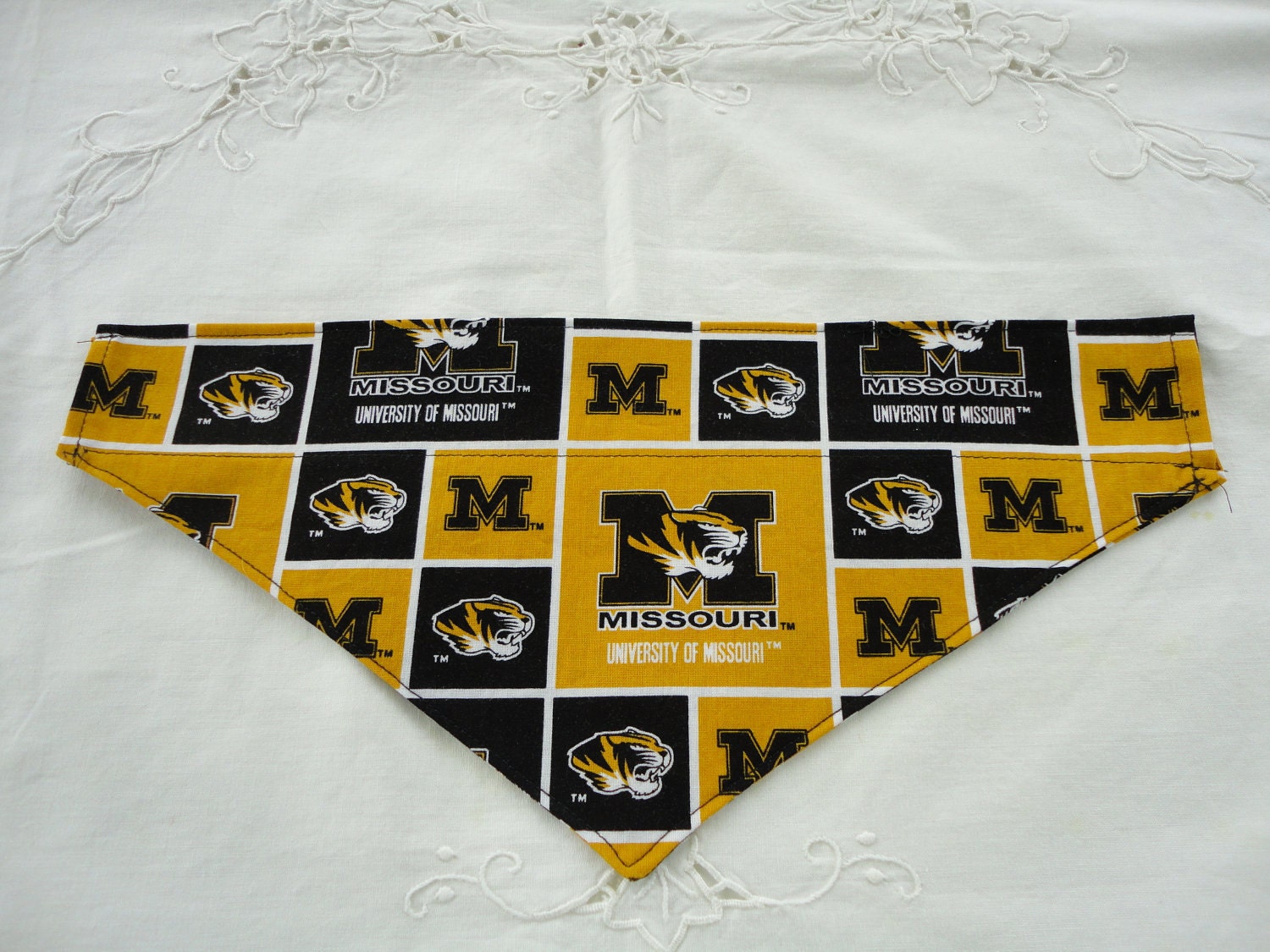 Mu Scarf