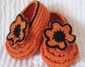 Instant download - SALE - Crochet PATTERN Baby booties (pdf file) - crocheted Orange Flower Booties