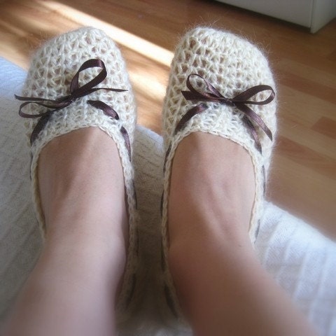Instant download - Crochet PATTERN (pdf file) - Vanilla Slippers Adult size