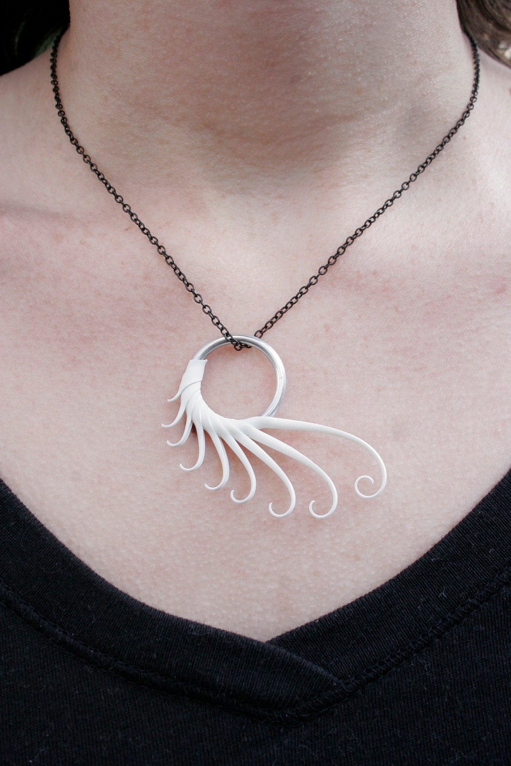 White 7 Spike Plume Necklace on 18" gunmetal chain