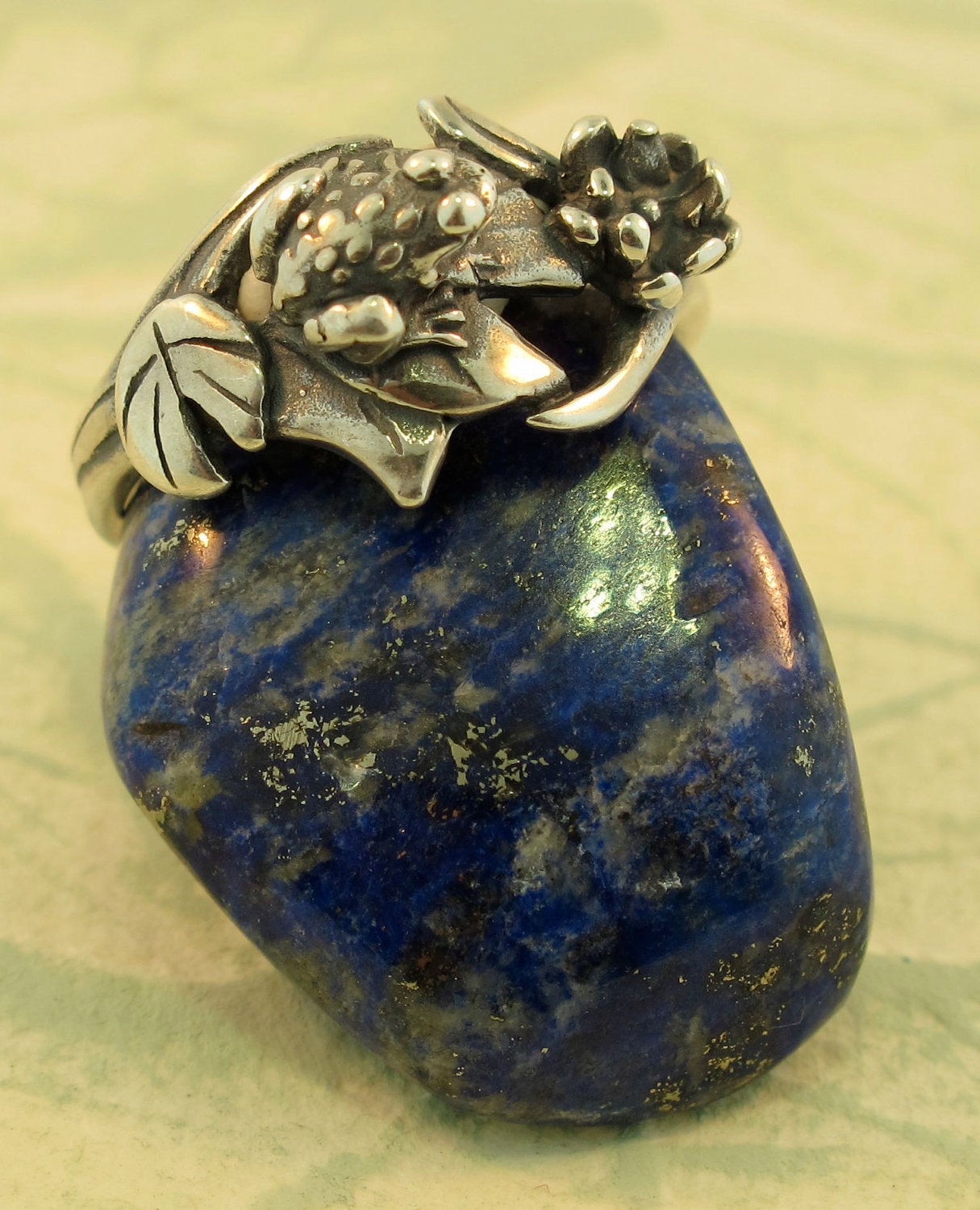 Lily Pad Ring
