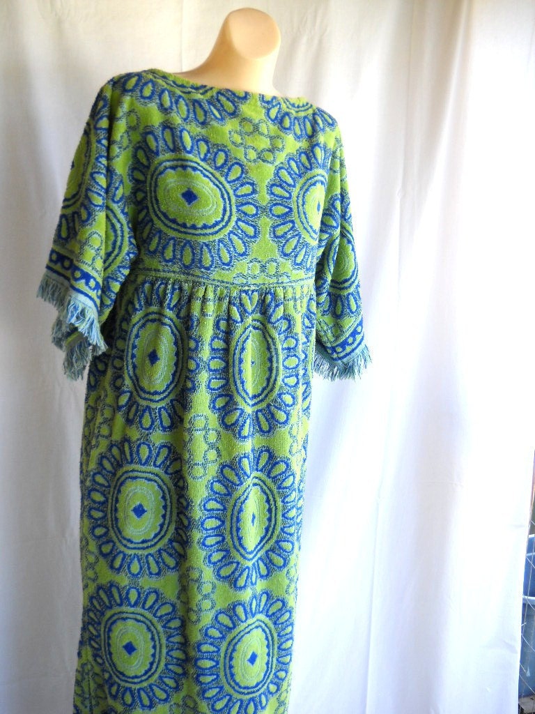 Vintage Terry Cloth Dress Mod Dress Long Dress Beach Cover Up