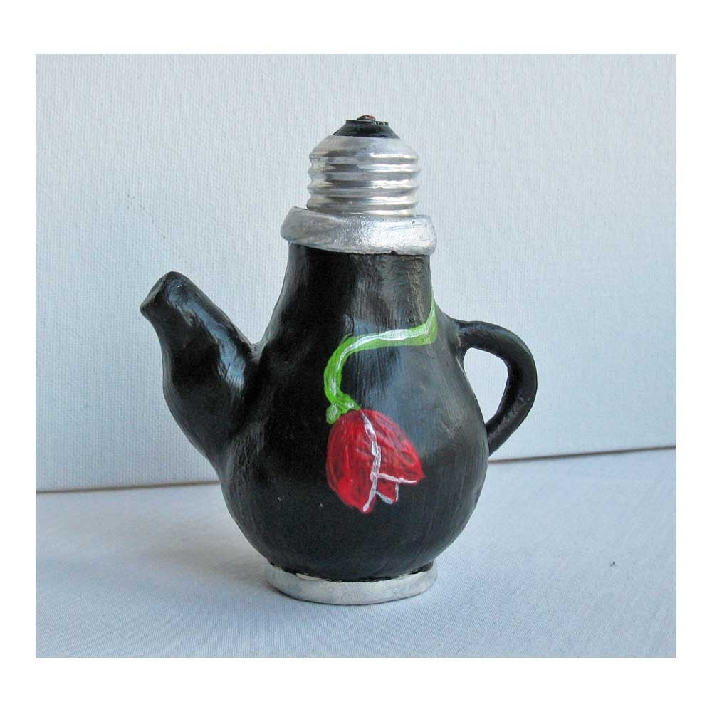 Lightbulb Teapot