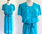 tEaL bLue  inDie ChiFFon TieRed RuffLe sHeeR SecreTarY bLouSon sLouCh DollY DreSs with Belt. large . XL . D119