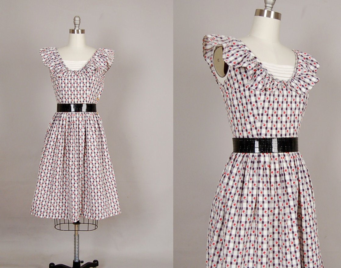 vintage 1940s dress 40s dress full skirt cotton floral designer princess peggy black white