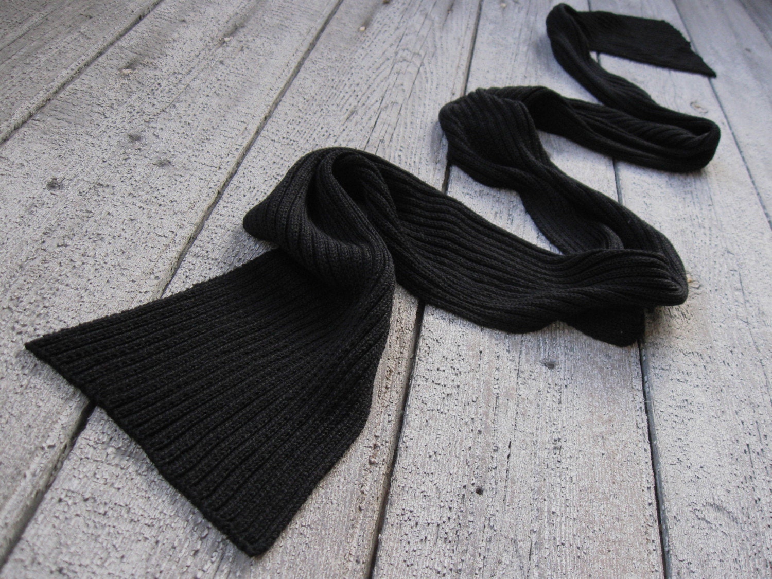 Black bamboo scarf
