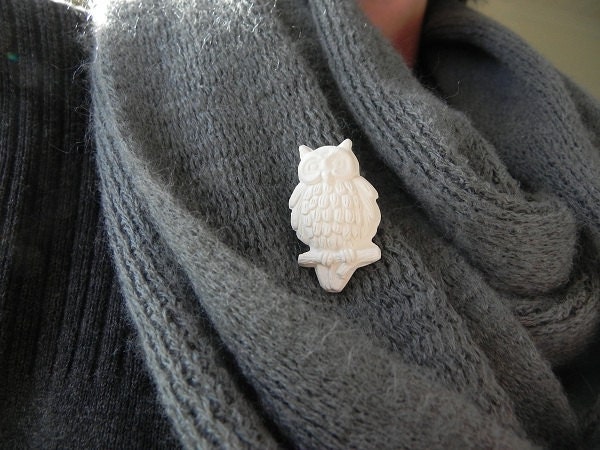 The Little Owl Brooch- Ceramic
