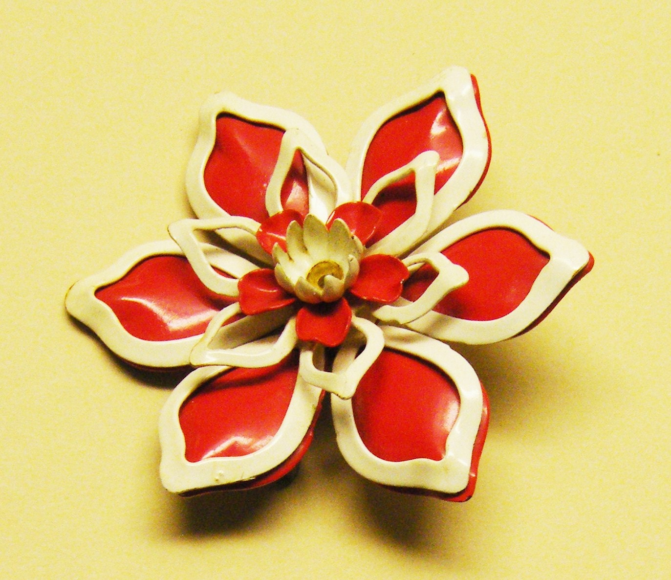Red White Flower Vintage Brooch