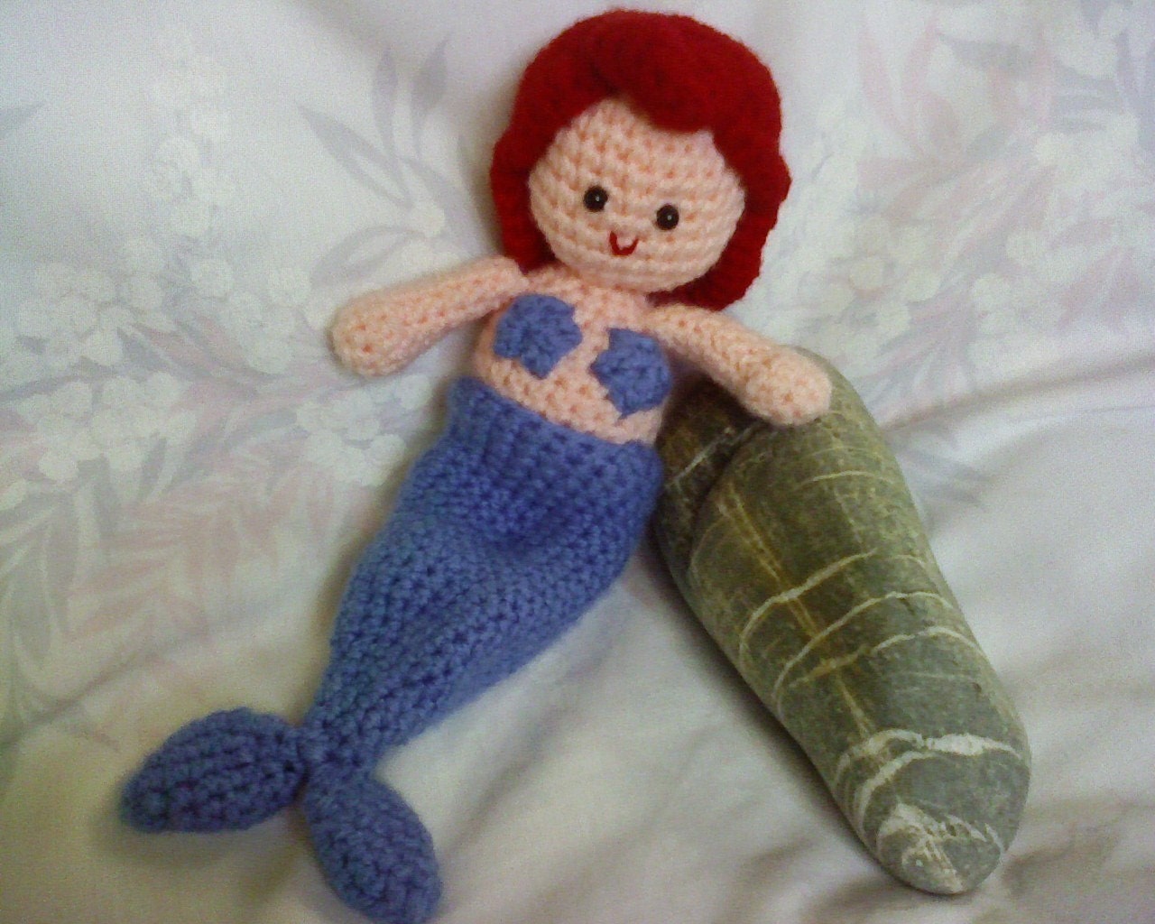 PDF - The Little Mermaid becomes a girl - 7.2 inches amigurumi doll crochet pattern