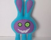 MINI Muddies (monster buddies) My name is Romero