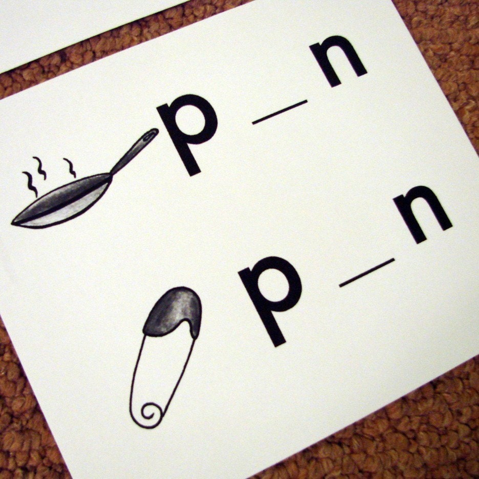 Medial Vowel Reinforcement Cards - A Montessori Language Educational Material