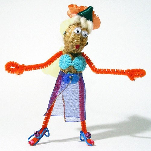 Retro Handmade Hot Peanut Lady, Arlene - Sweet and Salty - Gift under 40 - Art Figurine