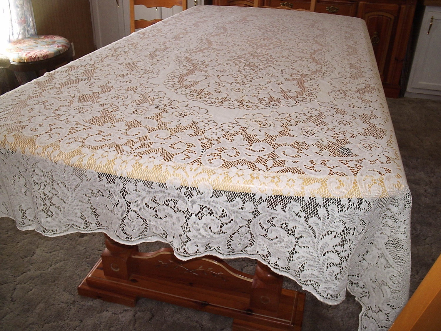 Vintage Lace Overlay Tablecloth Off White by