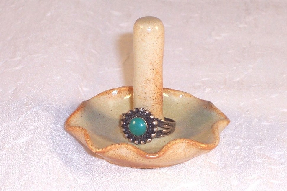Ring Holder Dish Handmade CeramicRing Catcher Cream  rust highlights Wheel thrown Stoneware Ceramics Pottery