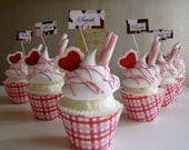 Fake Cupcake Name /Dessert Name or Place Card Holder Picture or Business Card Holder One (1) Mini Cupcake Red Heart Plaid Collection