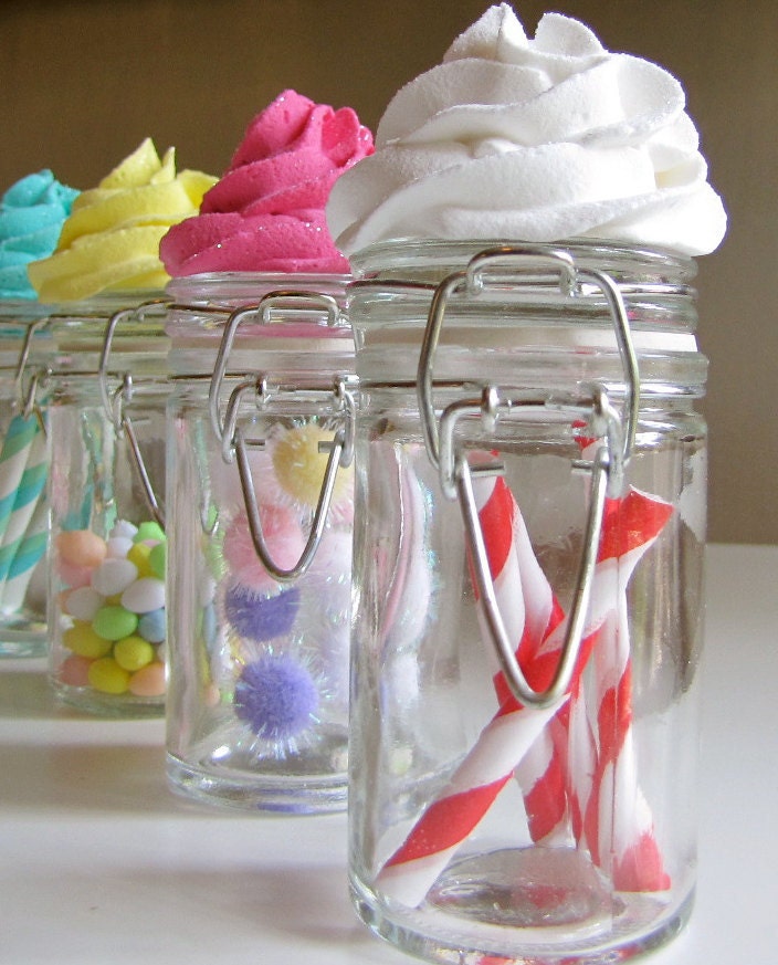Fake Cupcake Candy Shoppe Classic Swirl Glass Jars Set 6 Orig. 12 Legs Concept Perfect Wed/Birthday Favors Often Imitated Never Duplicated