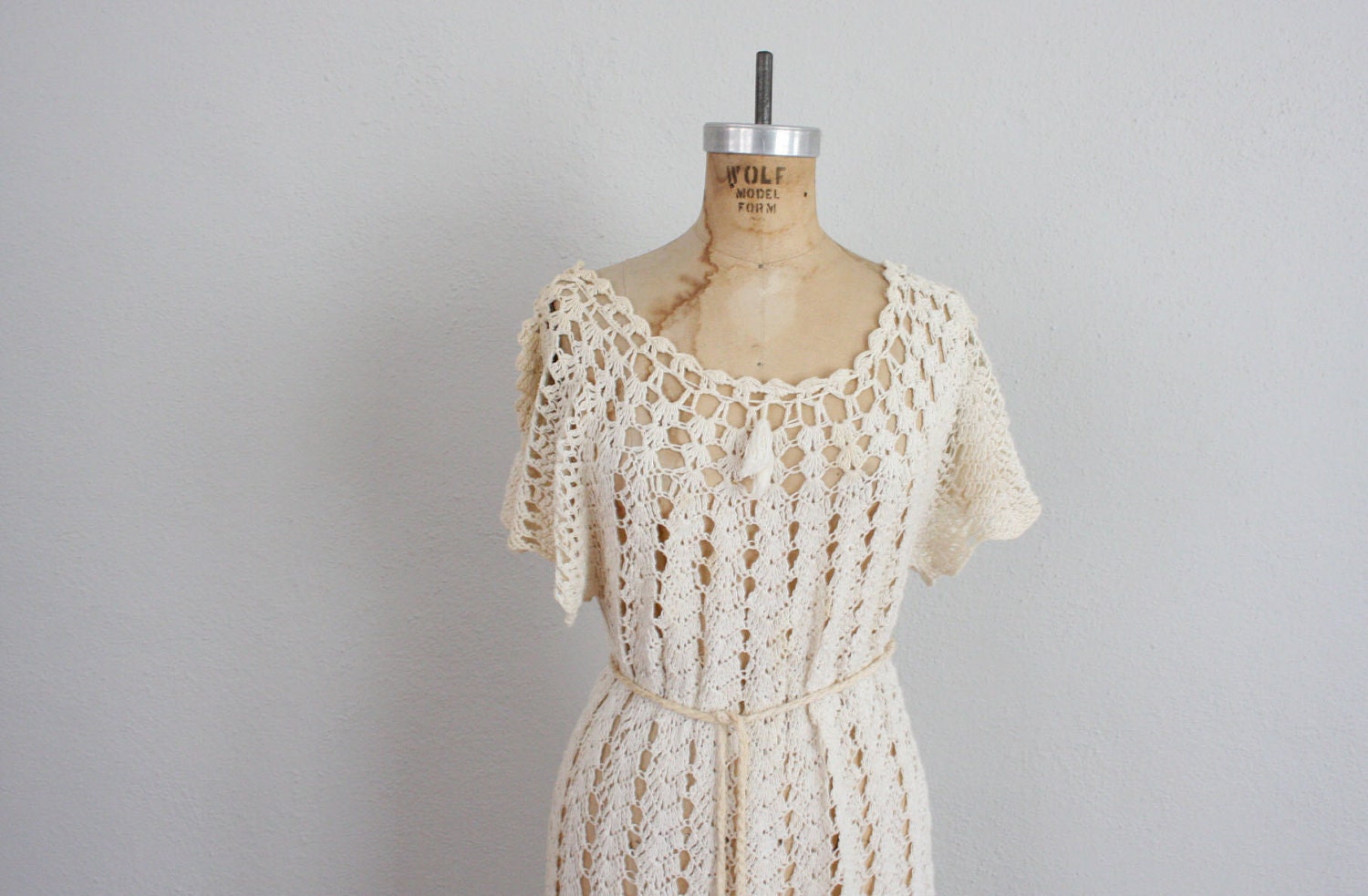 1950s Vintage Crochet Dress in Ivory