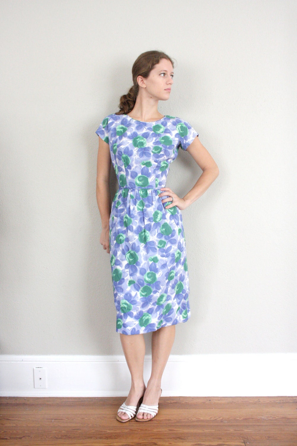 1950s Vintage Garden Party Dress in Pale Periwinkle Print
