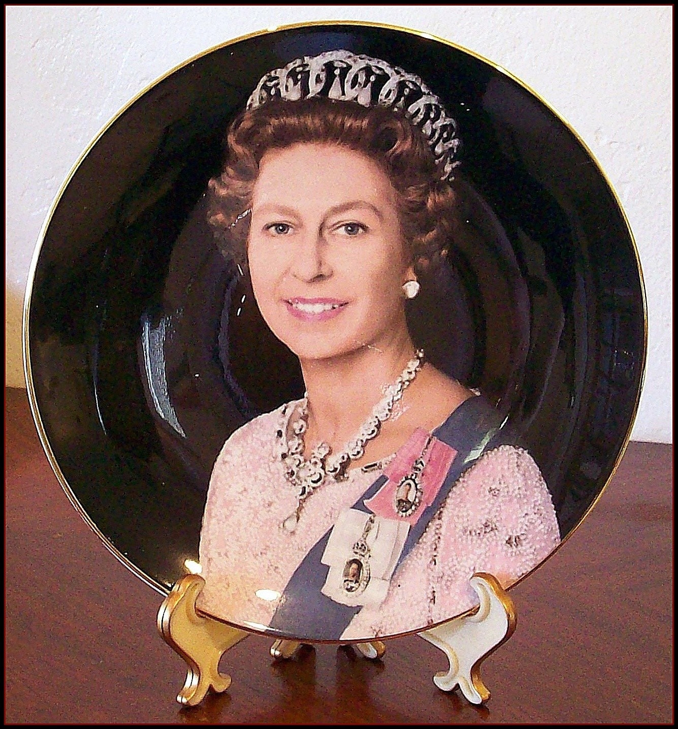 Queen Elizabeth Ii Silver Jubilee By Gogreenvintagestyle On Etsy