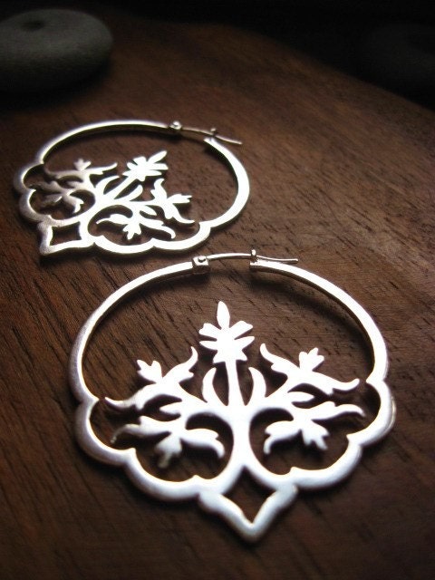 dreaming in hindi earrings