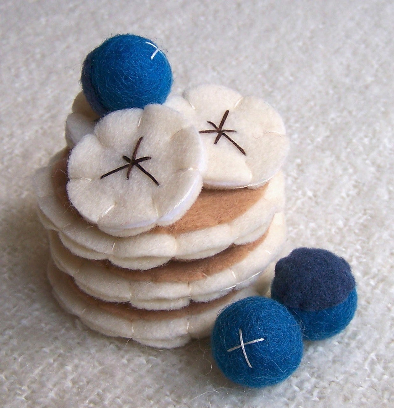 Felt Play Food - Silver Dollar Pancakes with Blueberries and Bananas