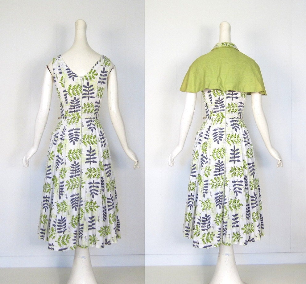 1950s Dress Set / 50s Dress / Fern Print / Chartreuse Capelet / XS