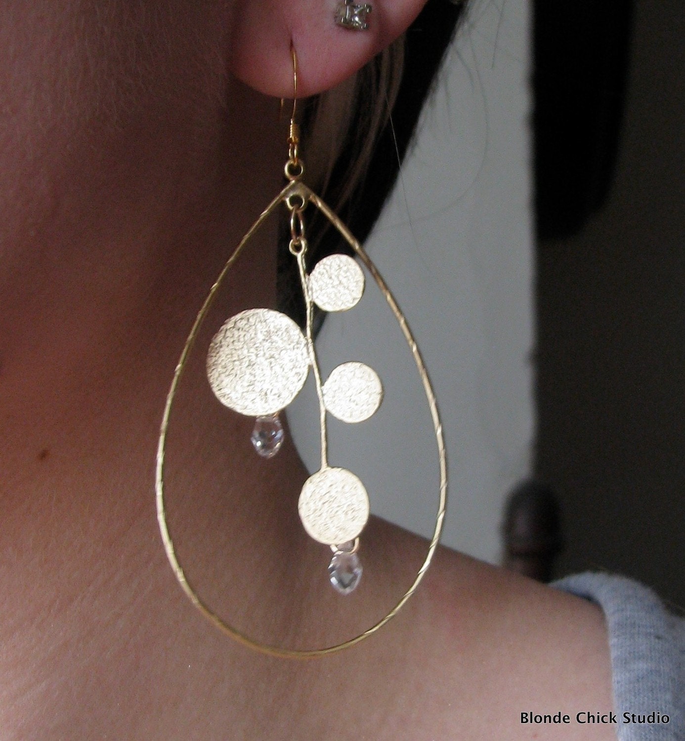 FARICA-Golden Circle Stem with Crystals in Golden Teardrop Hoop Earrings