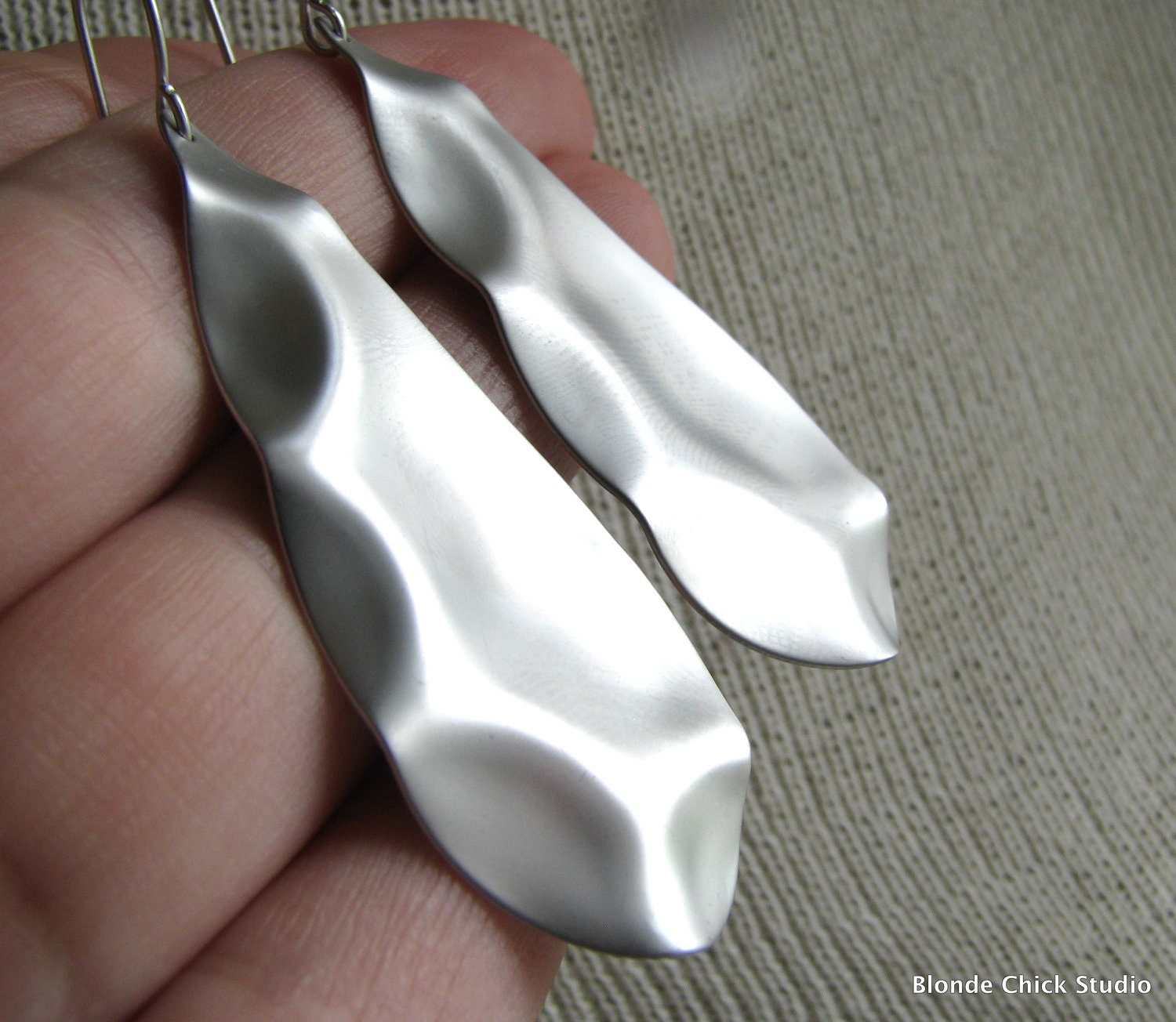 WAVE-Hammered Silver Wave Teardrop Earrings